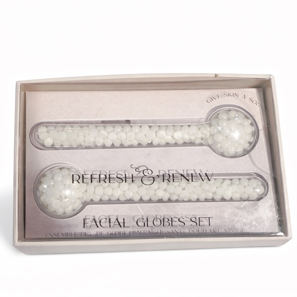Anthropologie Facial Globes Set - White